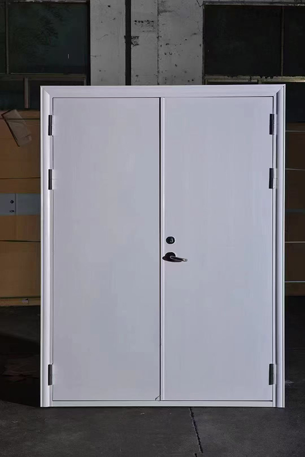 酒店项目完成公共区域会宁防火门布设